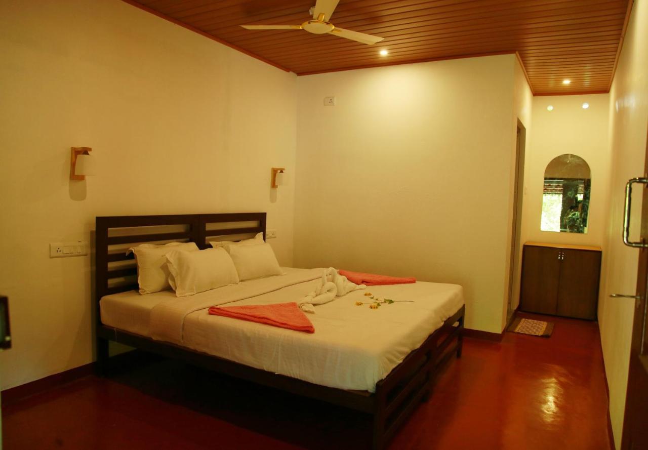 Marari Adonis Beach Villa Mararikulam Exterior foto